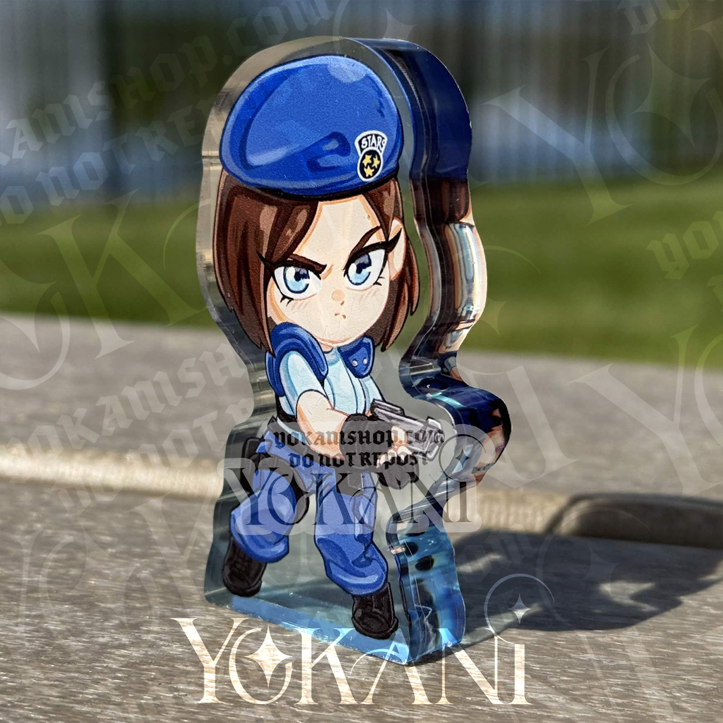 RESIDENT EVIL Desk Buddy Acrylic Standee