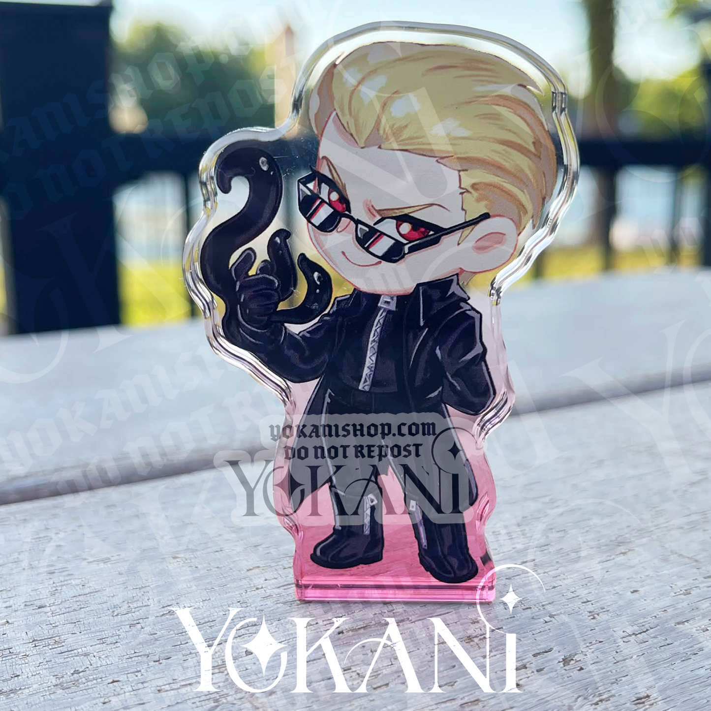 RESIDENT EVIL Desk Buddy Acrylic Standee