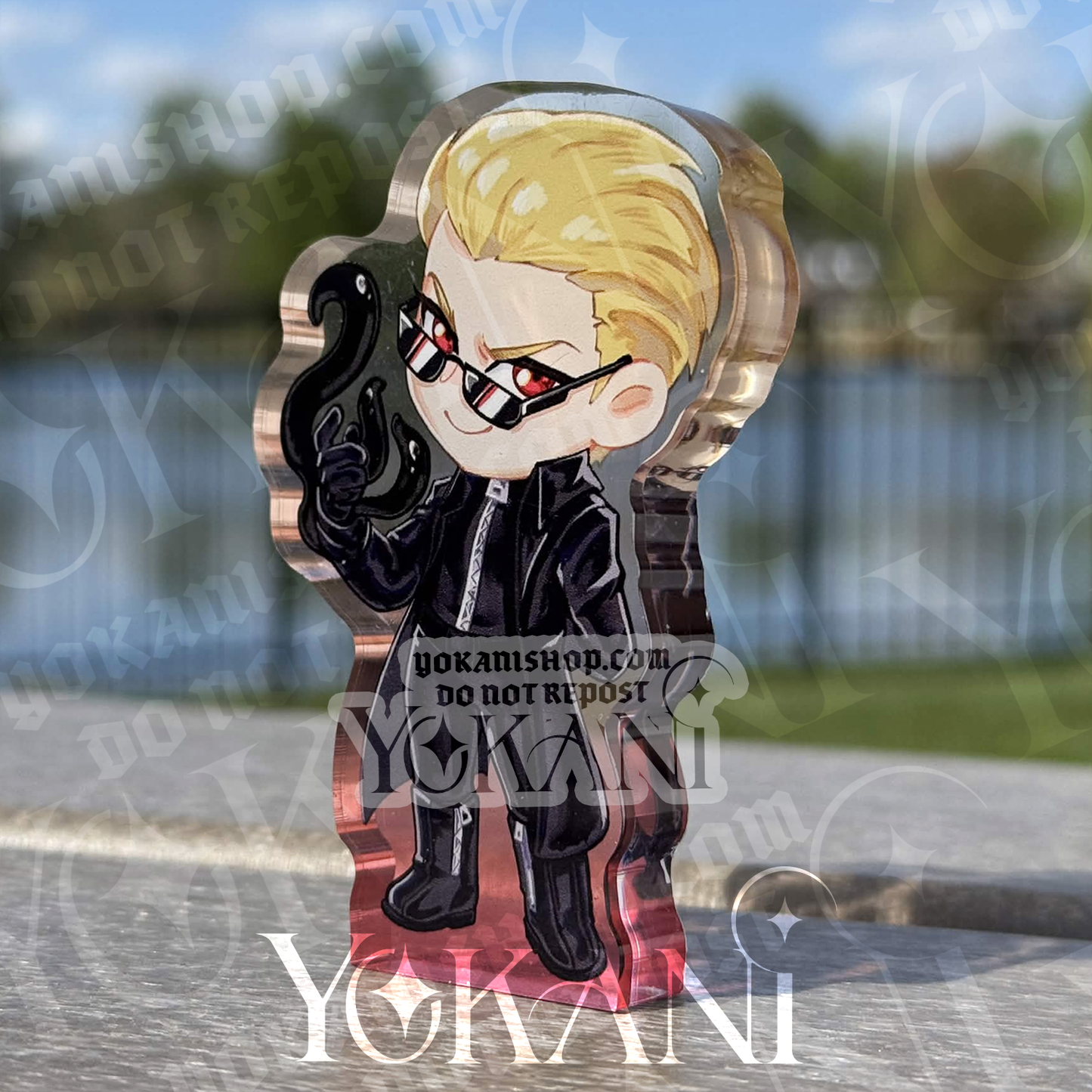 RESIDENT EVIL Desk Buddy Acrylic Standee